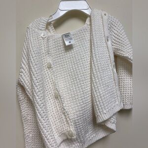 NWOT Carters white hooded cardigan size 9 months